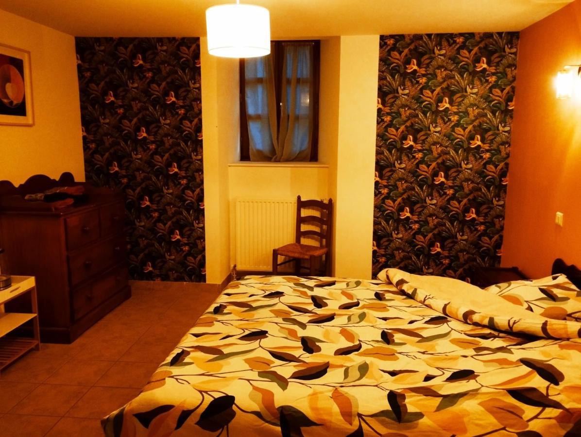 Chambres D'Hotes Le Moulin D'Auxillac La Canourgue Quarto foto