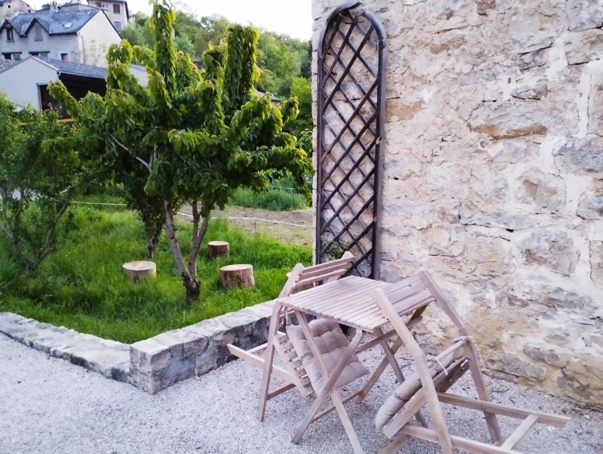 Chambres D'Hotes Le Moulin D'Auxillac La Canourgue Quarto foto